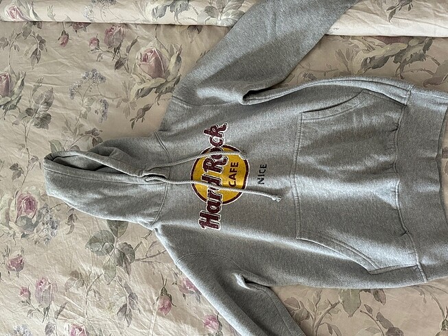 Hard rock sweat