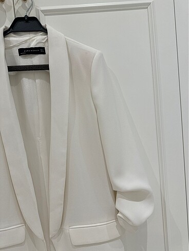 m Beden beyaz Renk Zara BEYAZ BLAZER