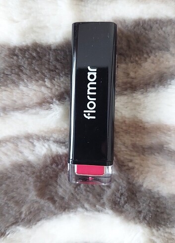 Flormar HD serisi 07 Bright fuschia ruj