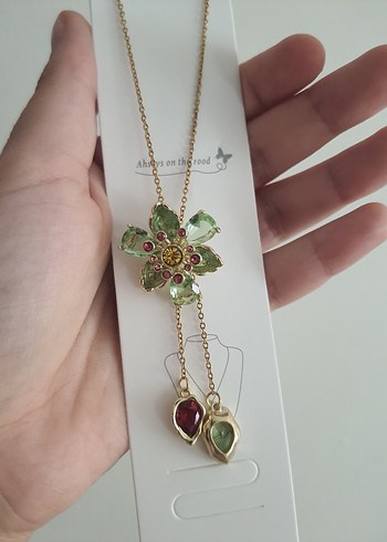 swarovski swarowski ldyllia asansörlü kolye