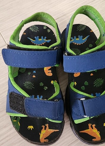 Erkek çocuk sandalet
