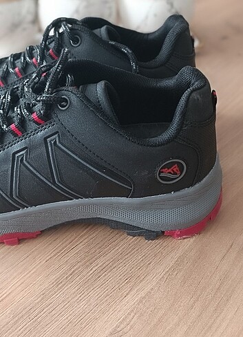 41 Beden siyah Renk Erkek spor ayakkabi