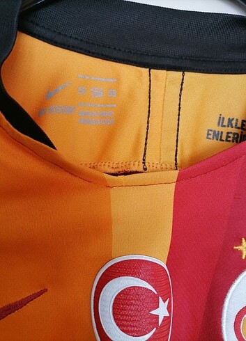 11-12 Yaş Beden çeşitli Renk Galatasaray Forması 