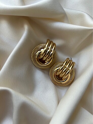 Gold Küpe