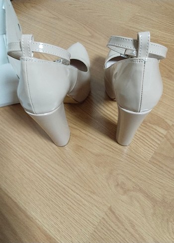 Bej Rugan Tokalı İnce Topuklu Kadın Ayakkabı - Görsel 7