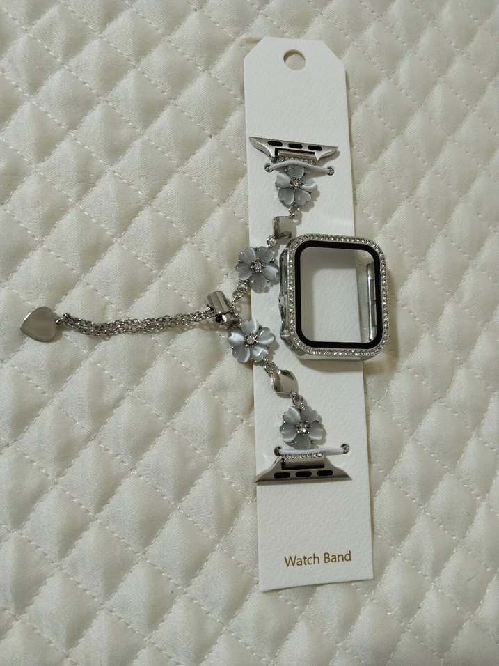 Çiçek Desenli Zincir Detaylı Bohem Kadın Charm - Görsel 3