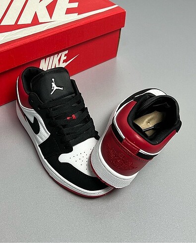 37 Beden kırmızı Renk Nike Air Jordan 1 Low 