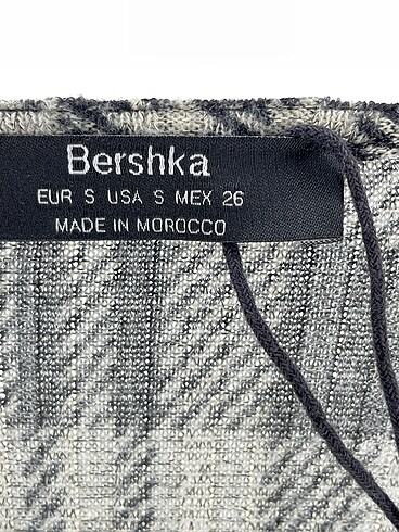 s Beden çeşitli Renk Bershka Uzun Elbise %70 İndirimli.