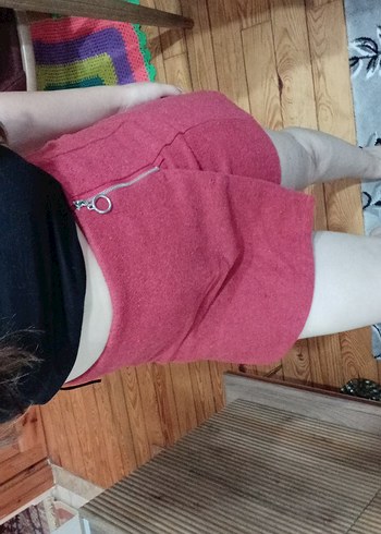 Kırmızı Mini Etek Yırtmaç Detaylı - Görsel 7