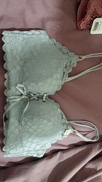 Büstiyer / bralet