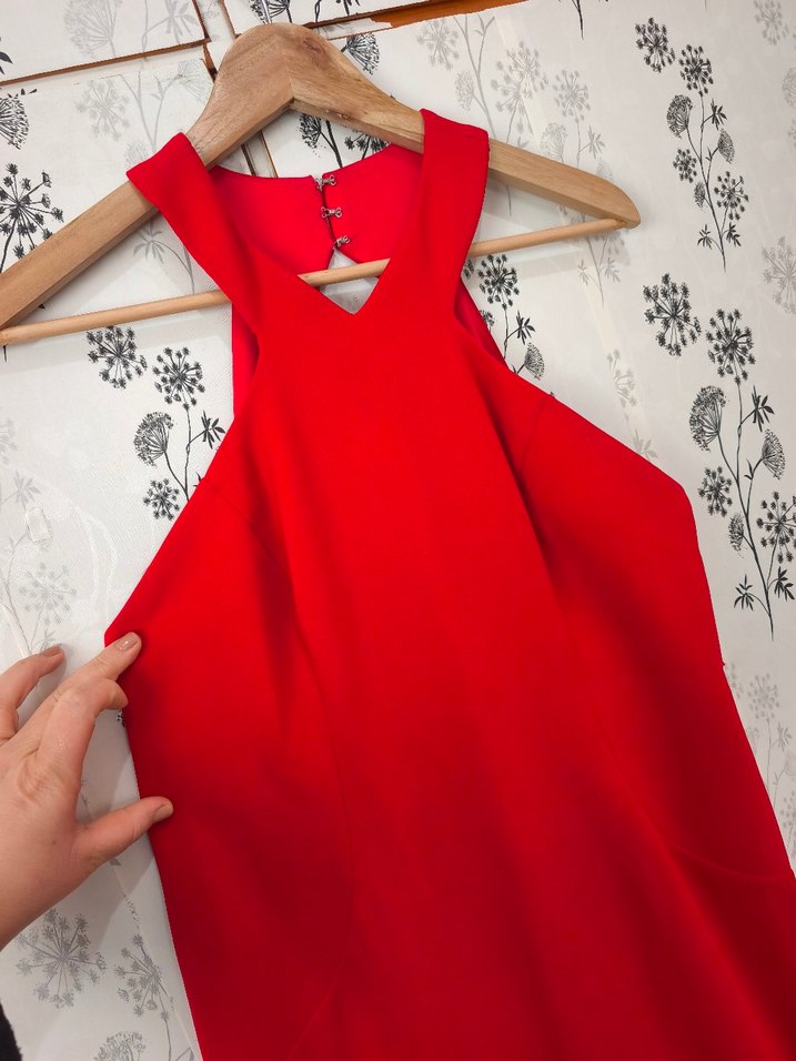 Kırmızı İşlemeli Uzun Şık Kadın Elbise - Görsel 4