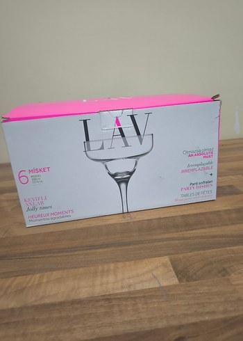 LAV Misket 6'lı Beyaz Kadeh Seti - Görsel 5