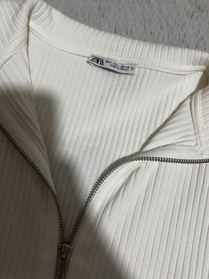 Zara Krem Fermuarlı Üst - Görsel 2