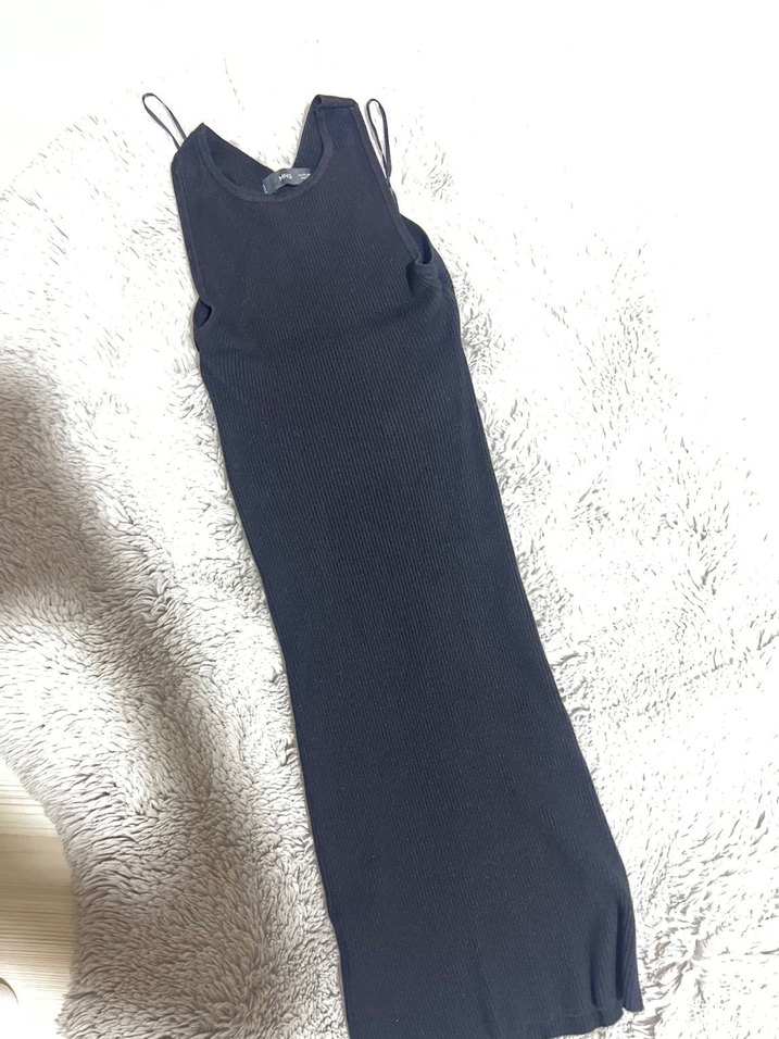 Mango Siyah Kolsuz Triko Elbise - Görsel 2