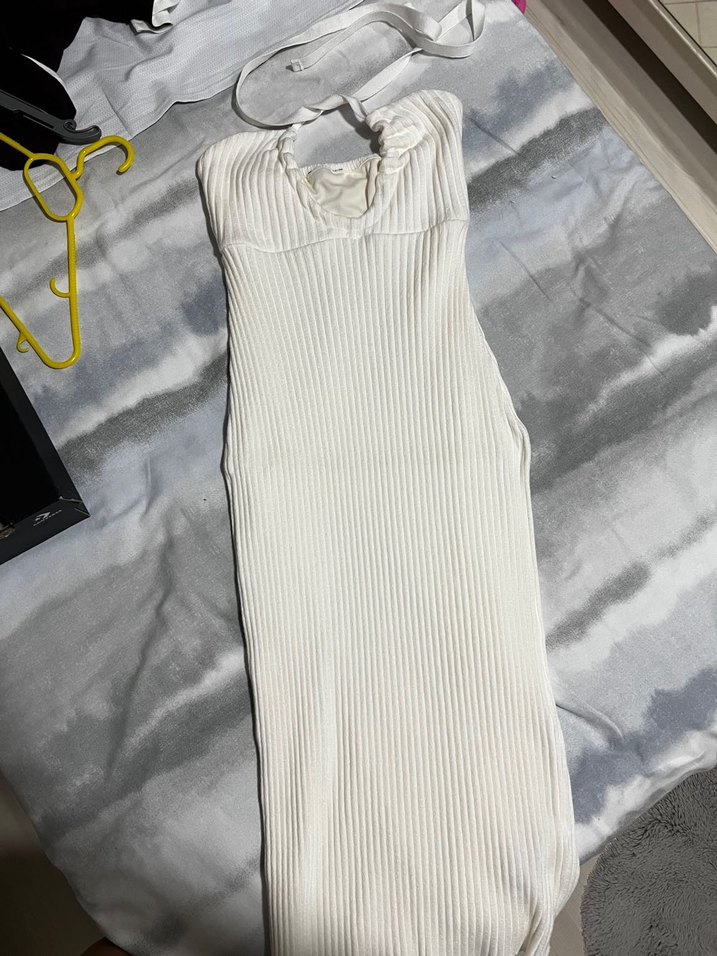 Beyaz Askılı Uzun Elbise - Görsel 2