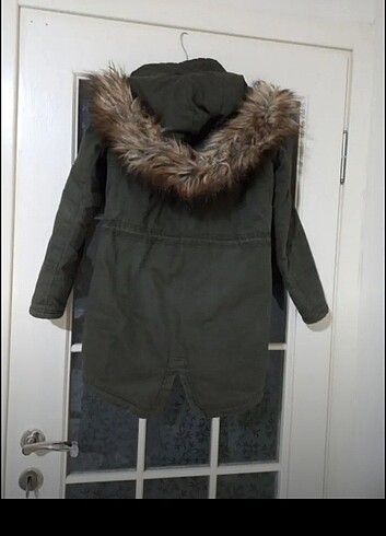 s Beden Pull&Bear mont