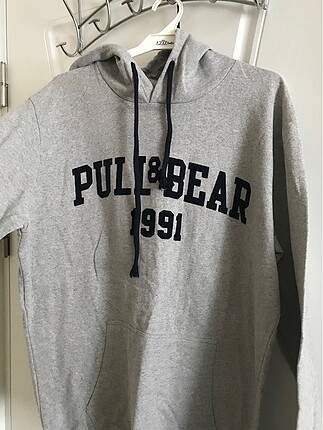 Pull and bear sweat
