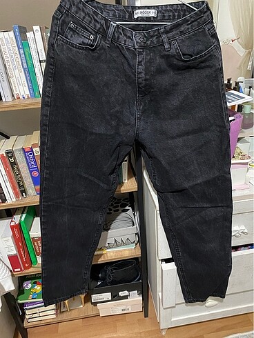 Siyah mom jean
