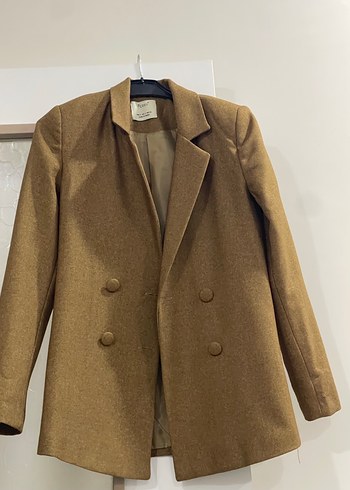 Klasik Kahverengi Düğmeli Kadın Blazer - Görsel 2