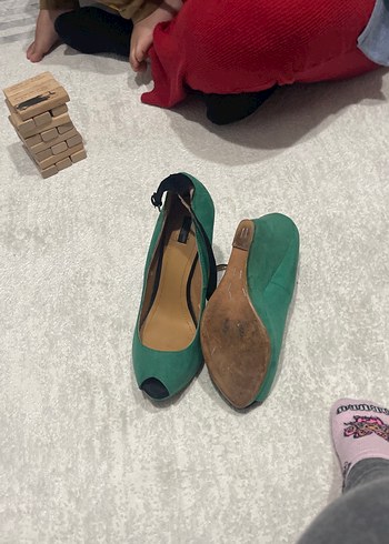 Zara yeşil Süet Tokalı Stiletto Kadın Ayakkabı - Görsel 5