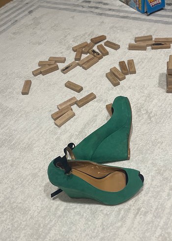 Zara yeşil Süet Tokalı Stiletto Kadın Ayakkabı - Görsel 3