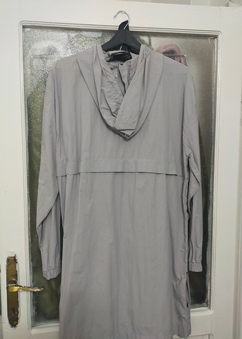 Gri Kadın Yağmurluk - Görsel 2