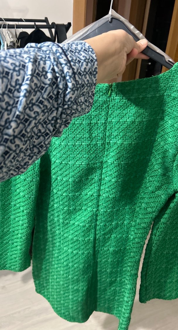 Düğmeli Yeşil Triko Midi Elbise - Görsel 4