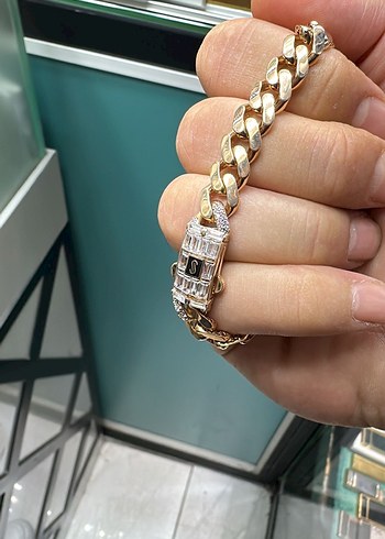 Diğer Monaco chain 18 ayar kusursuz