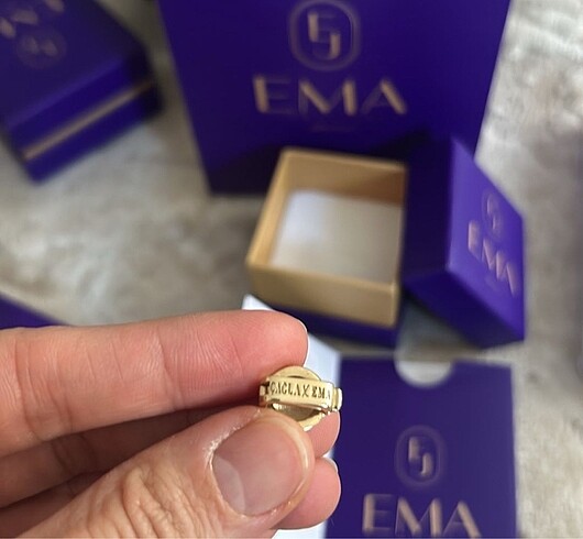 m Beden altın Renk Ema marka charm