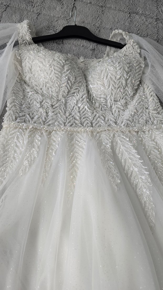 Uzun Kollu Straplez Beyaz A Kesim Gelinlik - Görsel 5