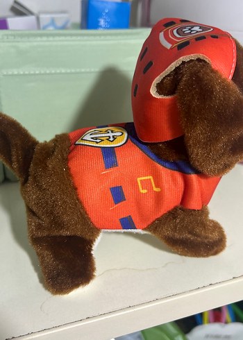 Paw Patrol Zuma yürüyebiliyor havlıyor - Görsel 2