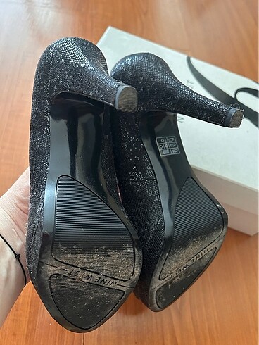 37 Beden Nine west ayakkabı 37