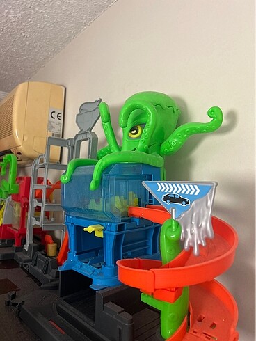 Hotwheels garaj - Görsel 3