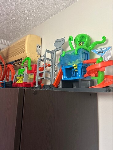 Hotwheels garaj - Görsel 2