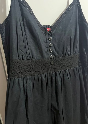 LC Waikiki LCW Siyah Uzun Pamuklu V Yakalı Gotik Elbise