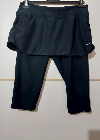 Nike tenis ve fitness şortu