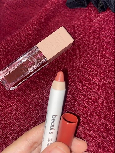 Beden bordo Renk Maybelline Lifter Taffy gloss
