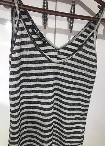 H&M askılı