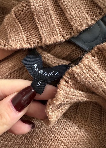 Bej Boğazlı Triko Kadın Kazak - Görsel 4