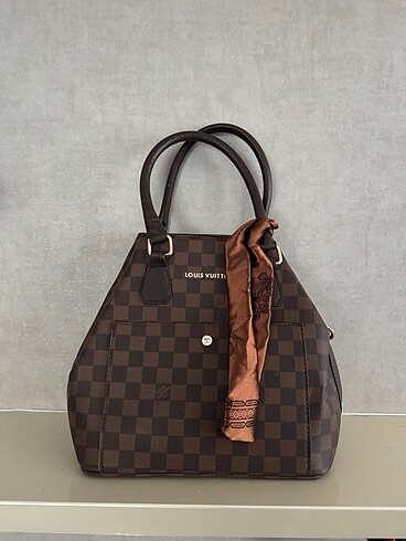 Louis Vuitton Çanta