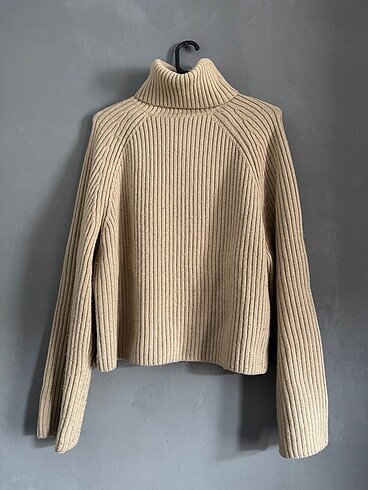 H&M Bershka Kazak
