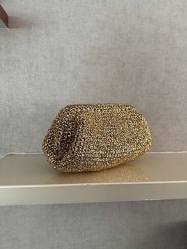 Gold Clutch canta