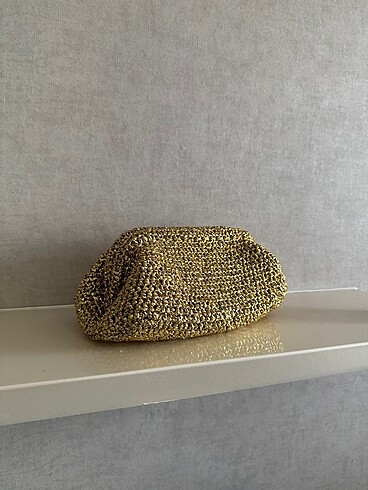 Gold Clutch canta