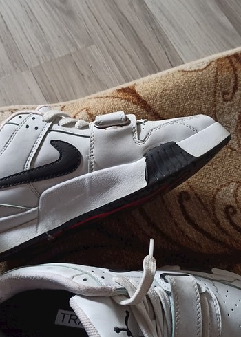 erkek Nike Beyaz Gri Bağcıklı Spor Ayakkabı - Görsel 6