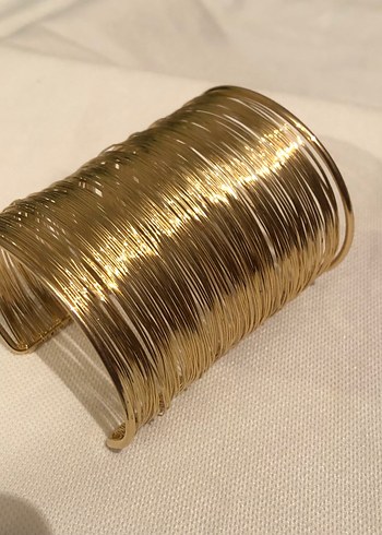 Altın Renkli Pilili Kadın Bileklik - Görsel 5