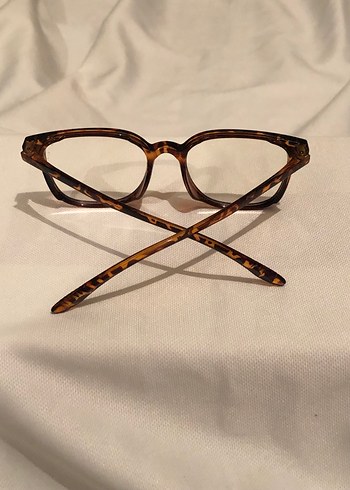 Leopar desenli Minimalist Kadın Gözlüğü - Görsel 3