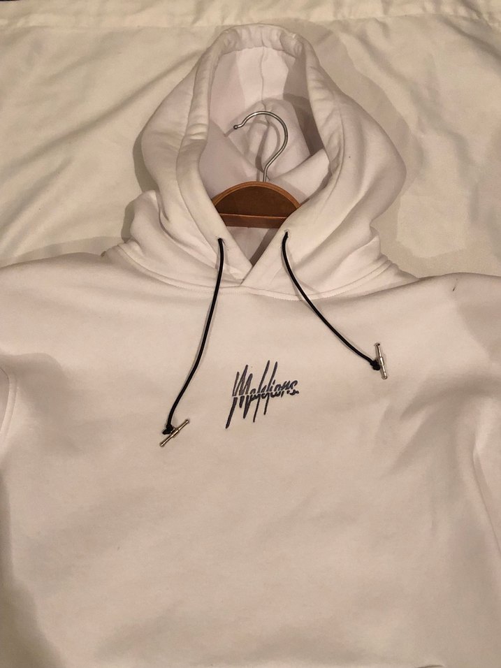 Kadın Beyaz Kapüşonlu Salaş Sweatshirt - Görsel 3