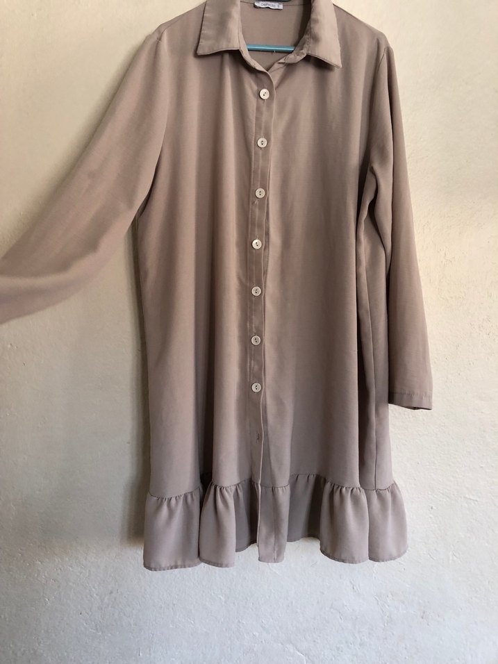 Düğmeli Bej Uzun Kollu Kadın Tunik - Görsel 2