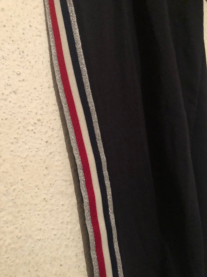 Siyah Çizgili Elastik Spor Tayt - Görsel 2