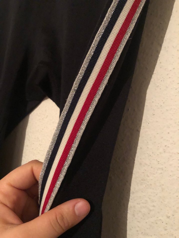 Siyah Çizgili Elastik Spor Tayt - Görsel 3